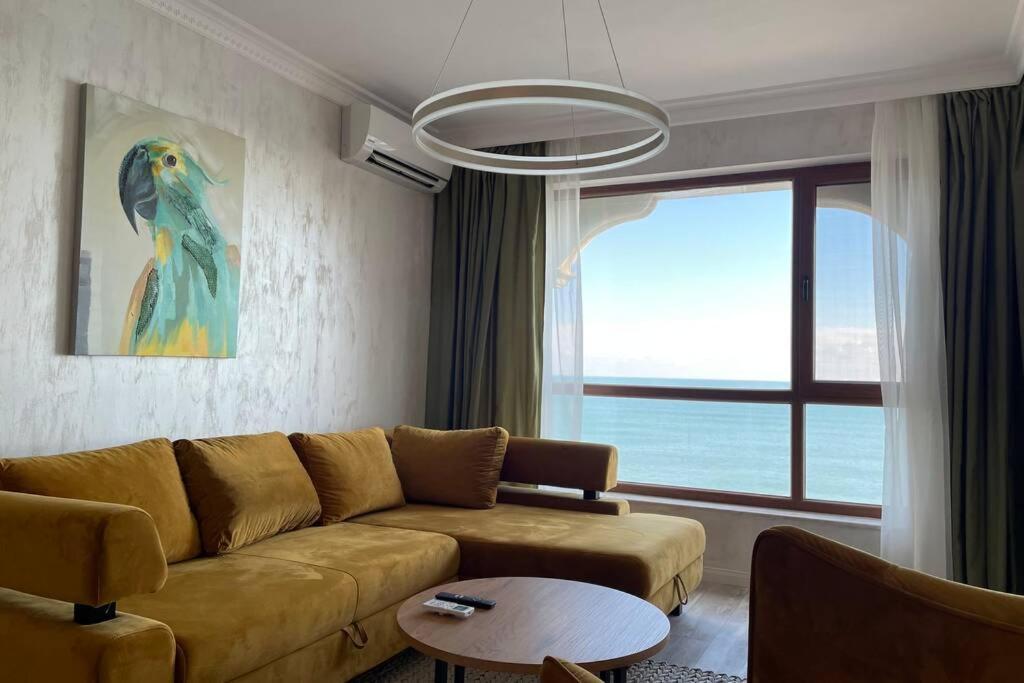Superbe Appartement Versace 5 Etoiles Златни пясъци Екстериор снимка